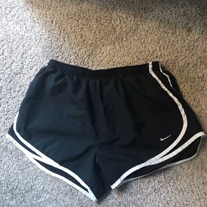 Women’s Nike Shorts-lined inside